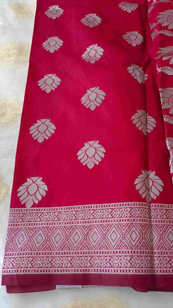 Red Chanderi Cotton saree with Silver Zari
