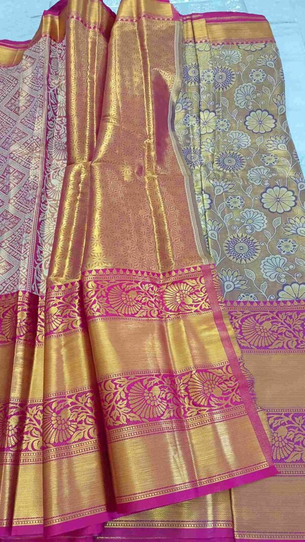 Gold Grey Kanchipuram Pattu SilkSaree3