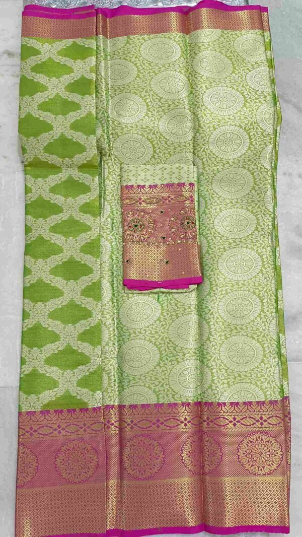 Parrot Green Kanjivaram Tissue Saree 2